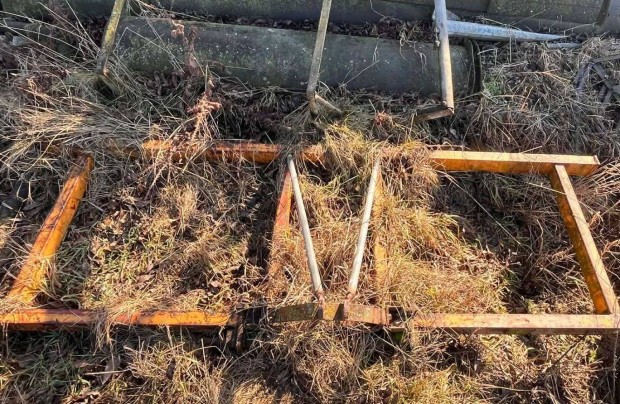 Elad� sork�zm�vel� v�z