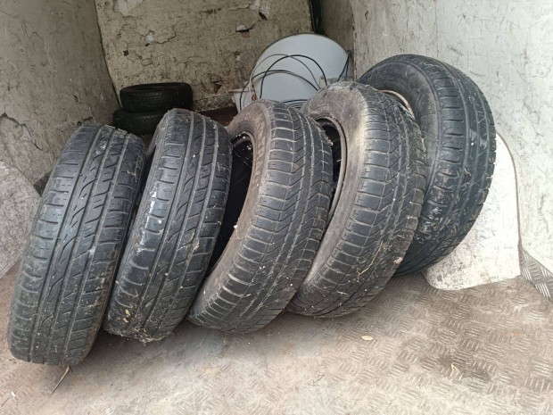 Eladó suzuki kerekek r13