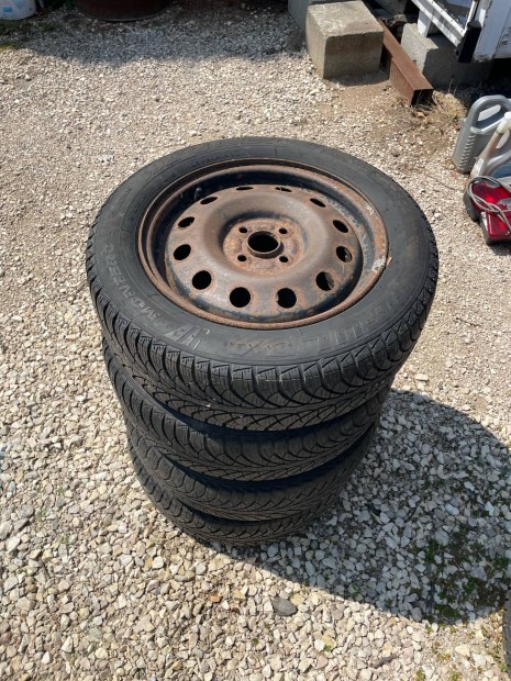 Elad suzuki swift 4x100 r15 felni garnitra
