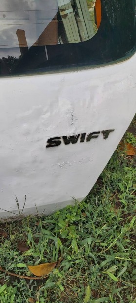 Elad suzuki swift htso ajto