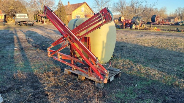 Elad� sz�nt�f�ldi permetez� Hardi 600