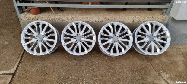 Elad szp 5x112 19" gyri Audi alufelni garnitra