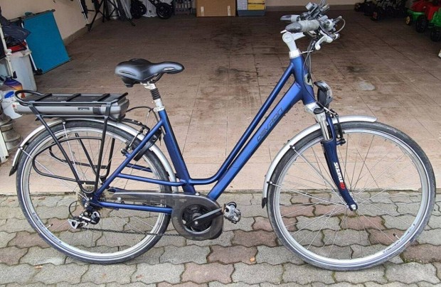 Elad� sz�p �llapot� n�i m�lyv�zas elektromos Citybike e-bike. M-m�ret