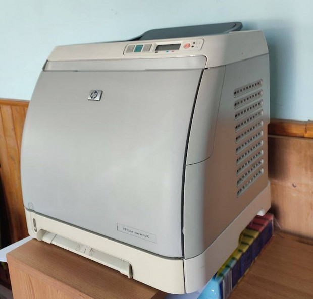 Elad sznes lzernyomtat HP Color Laser Jet 1600