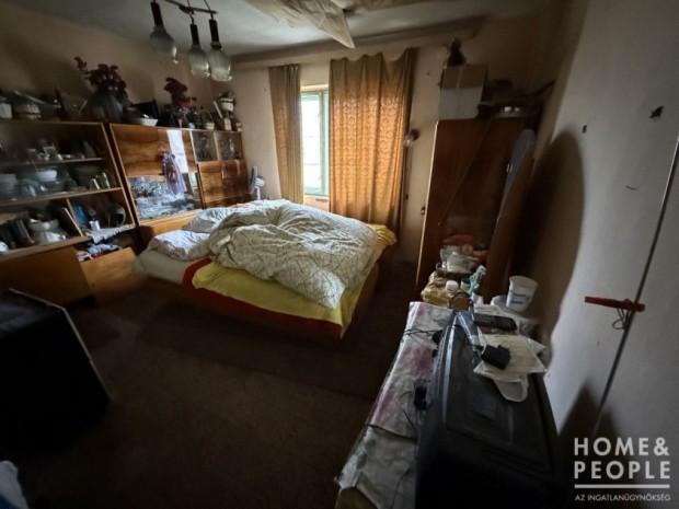 Elad� tanya Ruzs�n! - Ruzsa