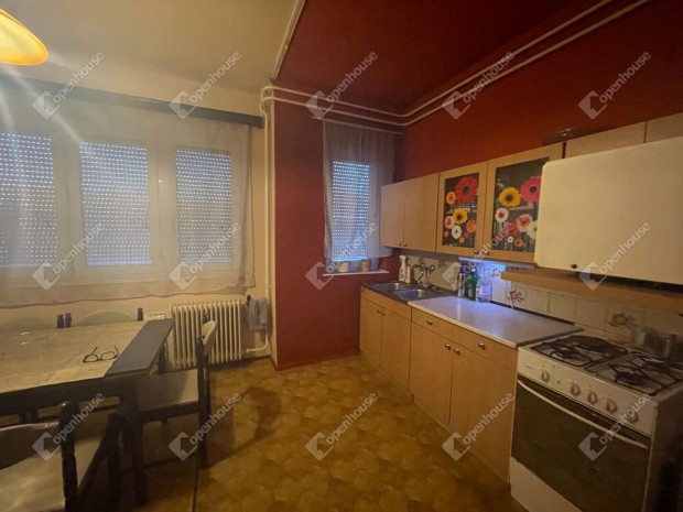 Elad� t�rsas h�zi lak�s Hajd�b�sz�rm�ny frekvent�lt r�sz�n!