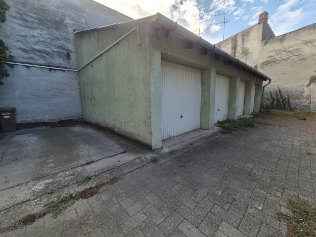 Elad� t�gla gar�zs Szegeden