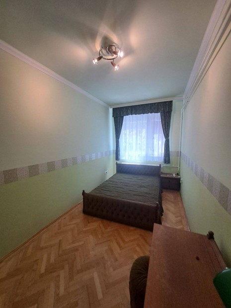 Eladó tégla lakás Debrecen, Nagyerdő