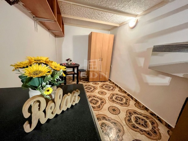 Eladó téglalakás Budapest VIII. kerület, II. János Pál pápa tér