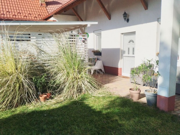 Elad� t�glalak�s Budapest XIX. ker�let, J�hn Ferenc utca