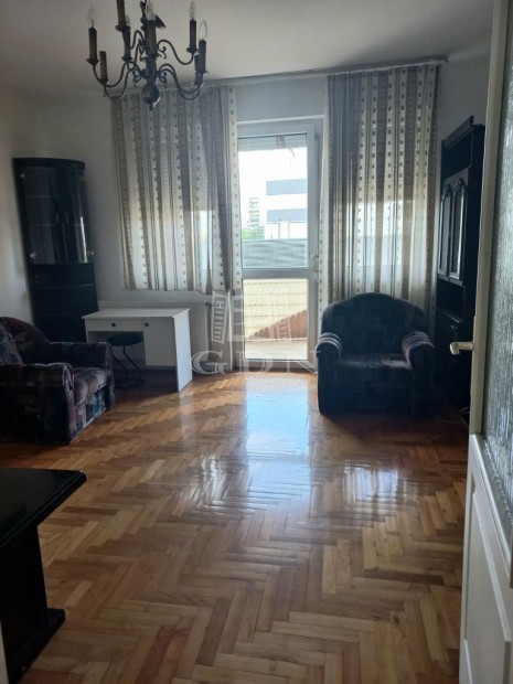 Elad tglalaks Budapest XX. kerlet, Kossuth Lajos utca