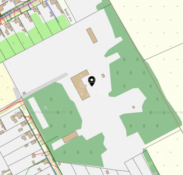 Elad� telek Kissz�ll�s, Liget k�z