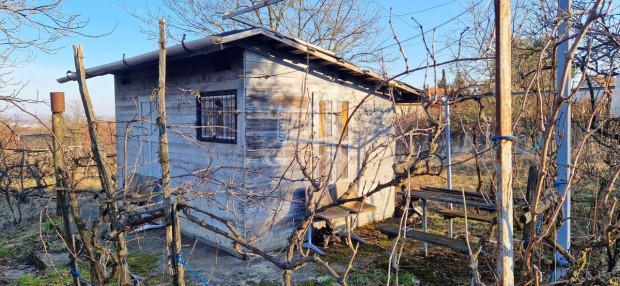 Elad� telek Miskolc, Kis Szent Benedek