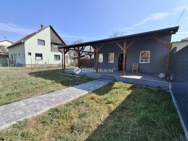 Elad� telek, Budapest 18. ker.