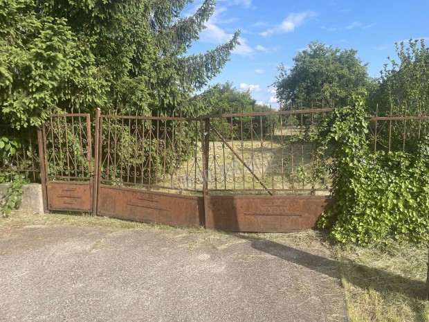 Elad� telek, Saj�ecseg Saj�ecseg, �llom�s utca, 13000000 Ft, 14 54_ich