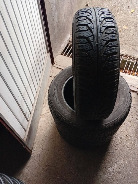 Eladó téli gumi 195/65 R15
