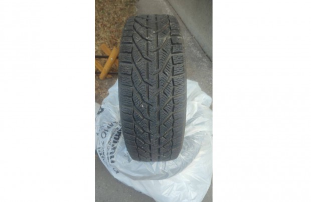 Eladó téli gumi Alig Használt Sebring snow 195/55R16