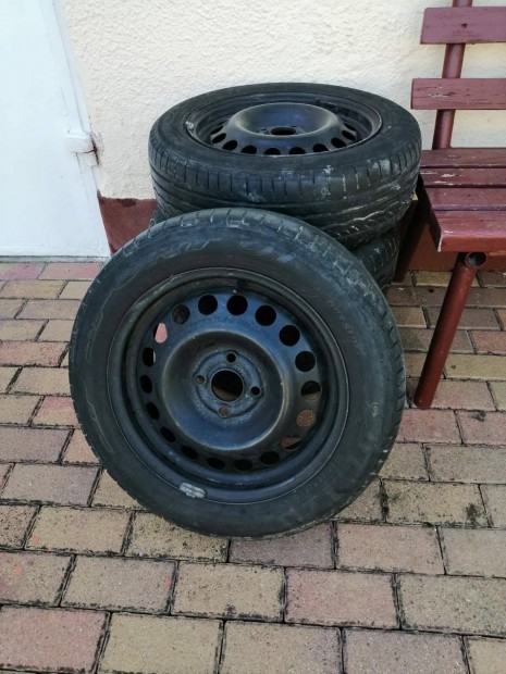 Elad tligumi lemezfelnivel 185/60RI5