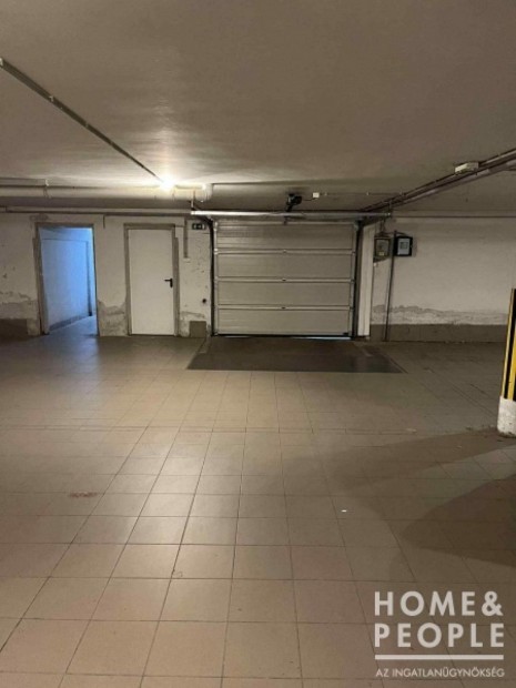 Elad� teremgar�zs r�kuson! - Szeged