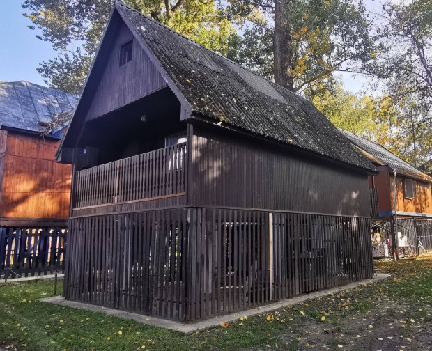 Elad� tiszaparti fah�z nyaral� Gergelyiugornya