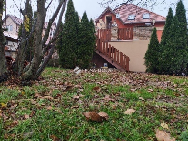 Elad� t�bb gener�ci�s h�z, G�d�ll�