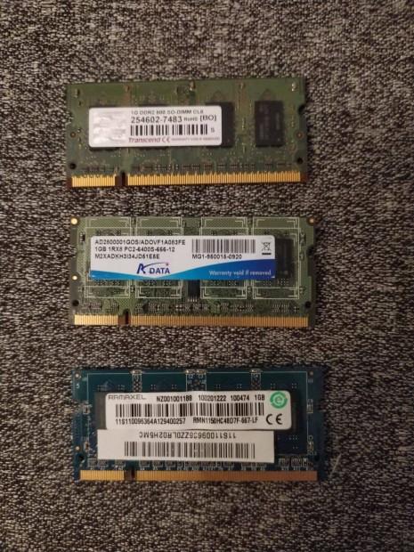 Elad tbbfle 1GB-os ddr2 sodimm laptop memria