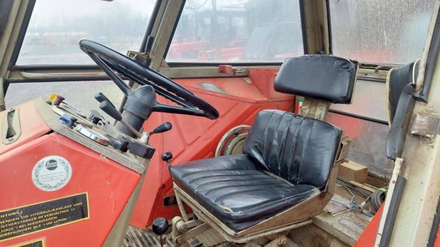 Elad traktor Zetor 8011