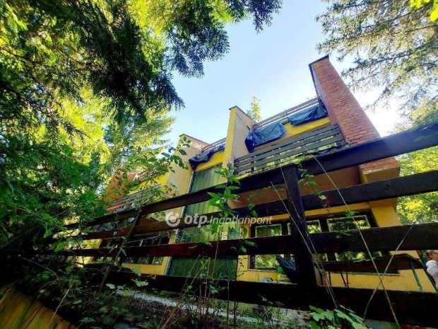 Elad� �d�l� B�kkszentkereszt