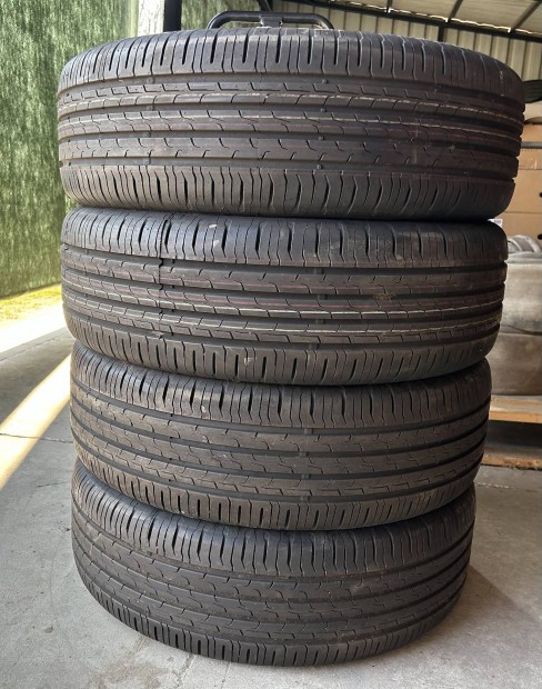 Elad� �j 215/60 r17 Continental ny�ri gumi szett!