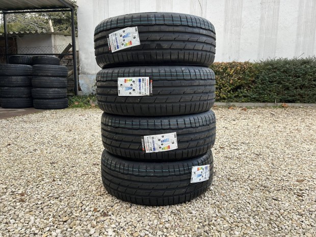 Elad j 225/55 r17 Hankook nyri gumi!