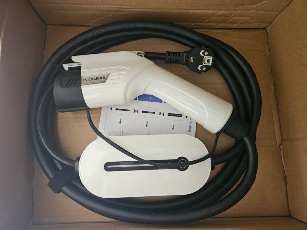 Eladó új 3.5 méteres EVSE EV töltő Type 1 1 fázis (3, 6kw) 8-16A