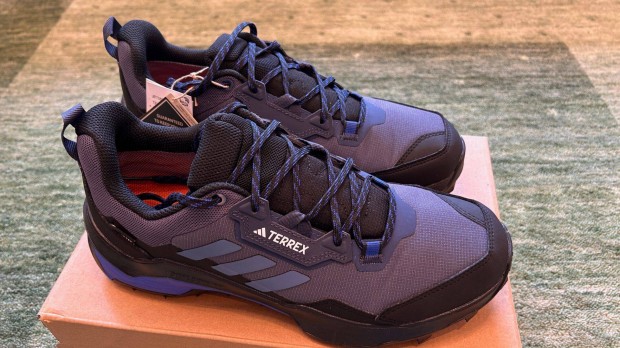 Eladó új Adidas Terrex vízálló sport és túracipő 42,5 méretben