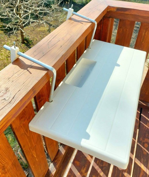 Elad� �j Flair 86x40 cm lehajthat� erk�lyasztal, balkon piknikt�lca