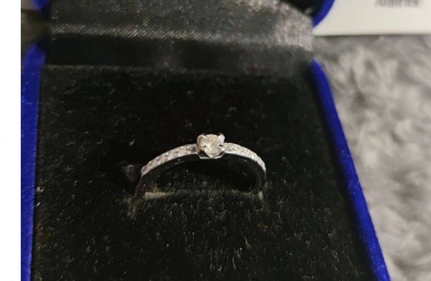Eladó új Gyémánt-0,21ct eljegyzési gyűrű