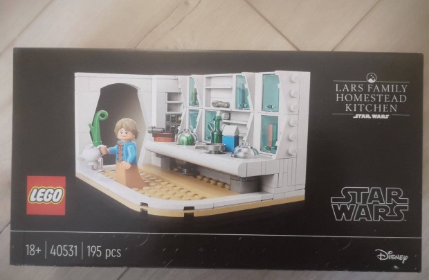 Elad j LEGO Star Wars - A Lars csald konyhja (40531)