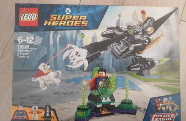 Elad j LEGO Super Heroes - Superman s Krypto szvetsge (76096)