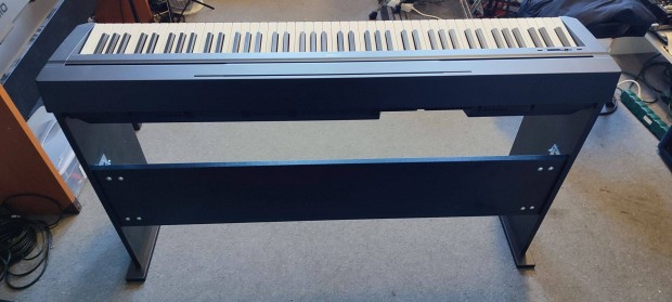 Eladó új Yamaha digitális zongora