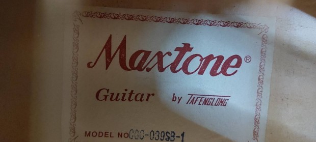 Eladó új állapotú gitár