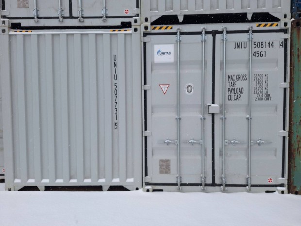 Elad� �j-egyutas 40HC magas�tott rakt�rkont�nerek