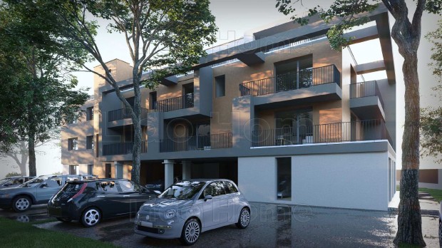 Elad� �j �p�t�s� lak�sok v�zk�zeli liftes t�rsash�zban Fony�dligeten!