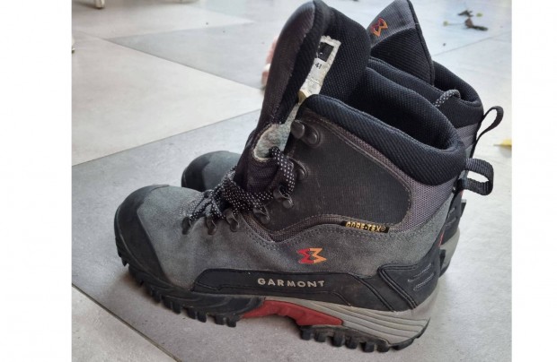 Eladó újszerű Garmont Gtx, túrabakancs, túracipő 41-es