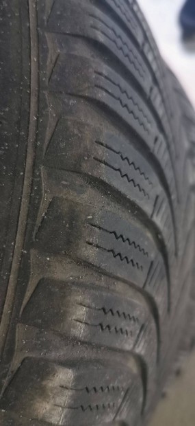 Elad jszer Hankook 195/65 R15 Tligumi szett lemezfelnivel