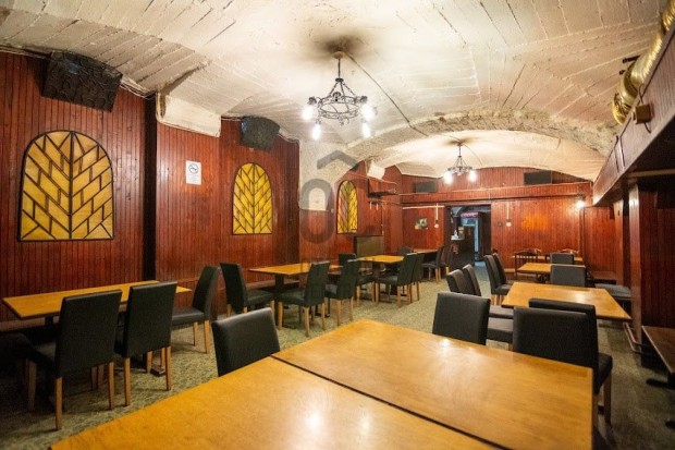 Eladó üzlethelyiség Budapest 8. ker., Csarnok negyed