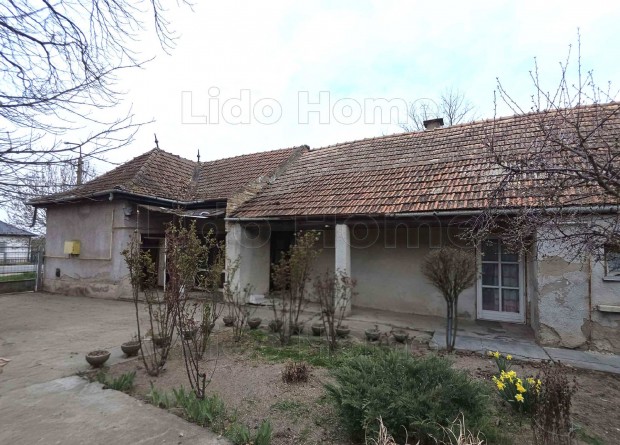 Elad� �zlethelyis�g Kisl�ngon  kiv�l� befektet�si lehet�s�g!