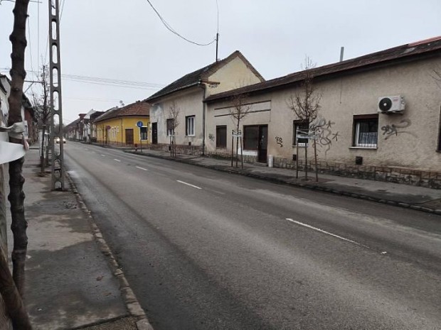 Elad� �zlethelyis�g - Budapest IV. ker�let, Csokonai utca