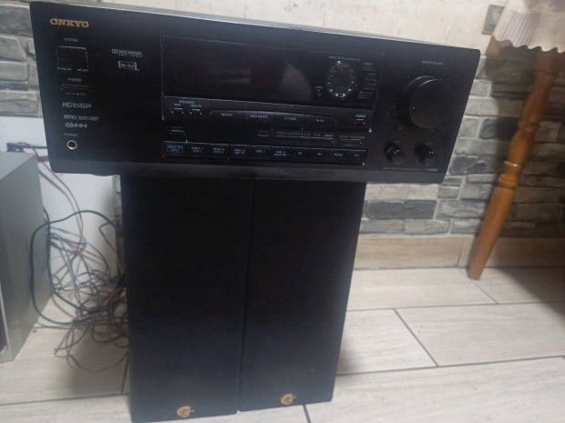 Elad vagy Csere Onkyo erst 7.1+2 hangfal 