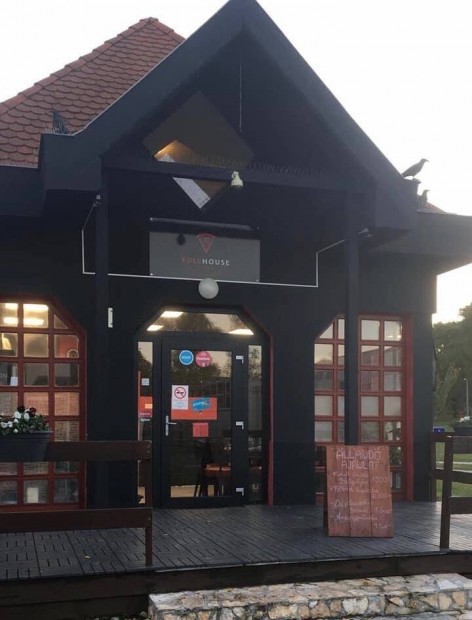 Elad� vagy kiad� �zlet Duna�jv�rosban