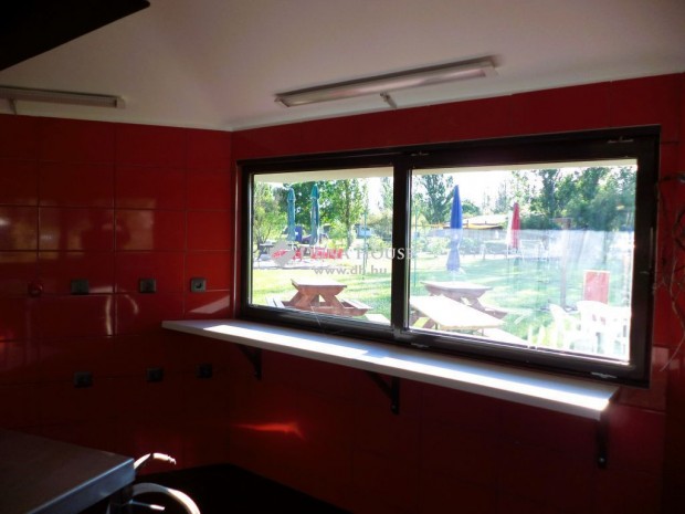 Elad� vend�gl�t�s, Velence