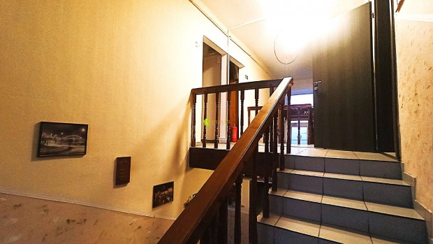 Elad� vend�gl�t� egys�g, Gy�r Szalmatelep, 248000000 Ft, 480 n 401_ide