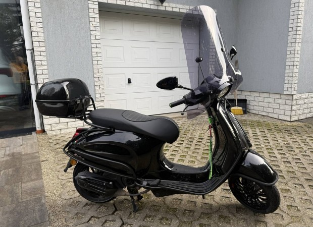Elado vespa sprint 4t malossi